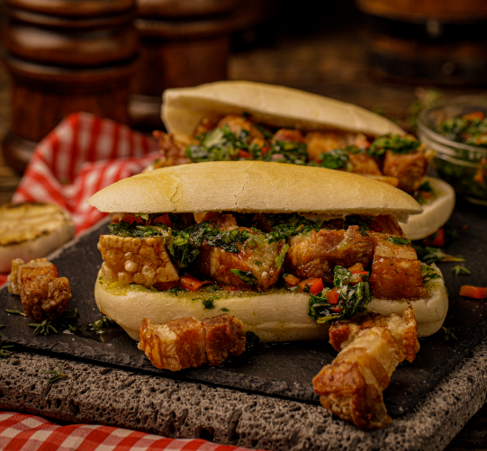 Sanduche con tocino carnudo - Ranchera